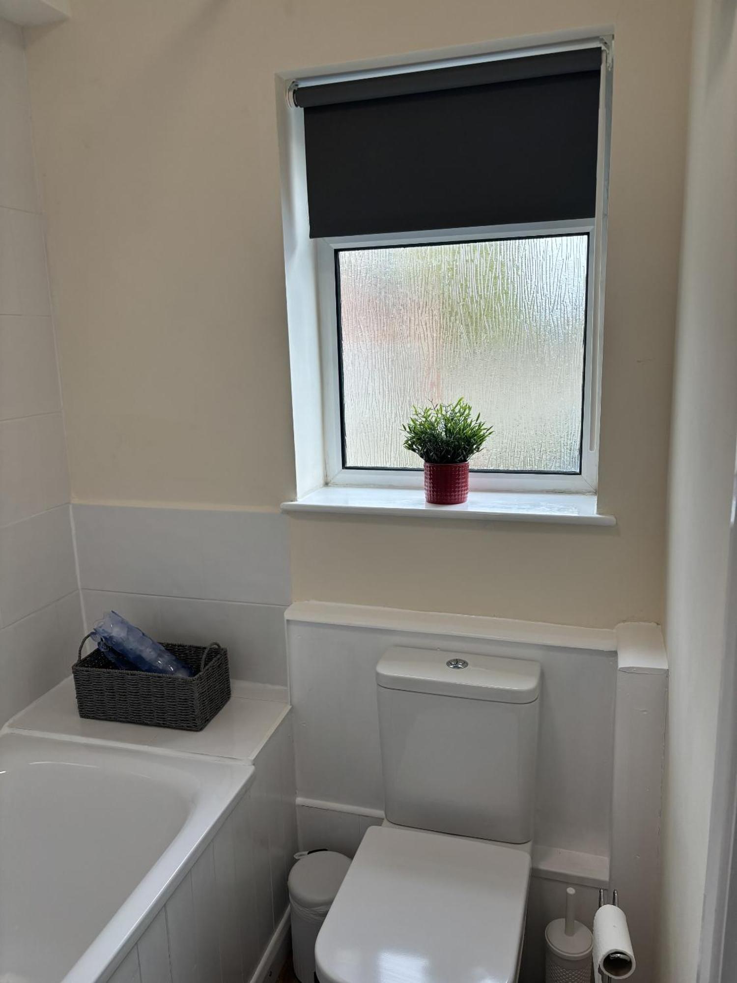 Central - 1 Bed, Cosy Retreat Σουίντον Εξωτερικό φωτογραφία